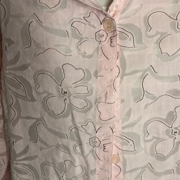 Sag Harbor Petite Medium PM Pink Floral button Front Blouse Top - Picture 3 of 7